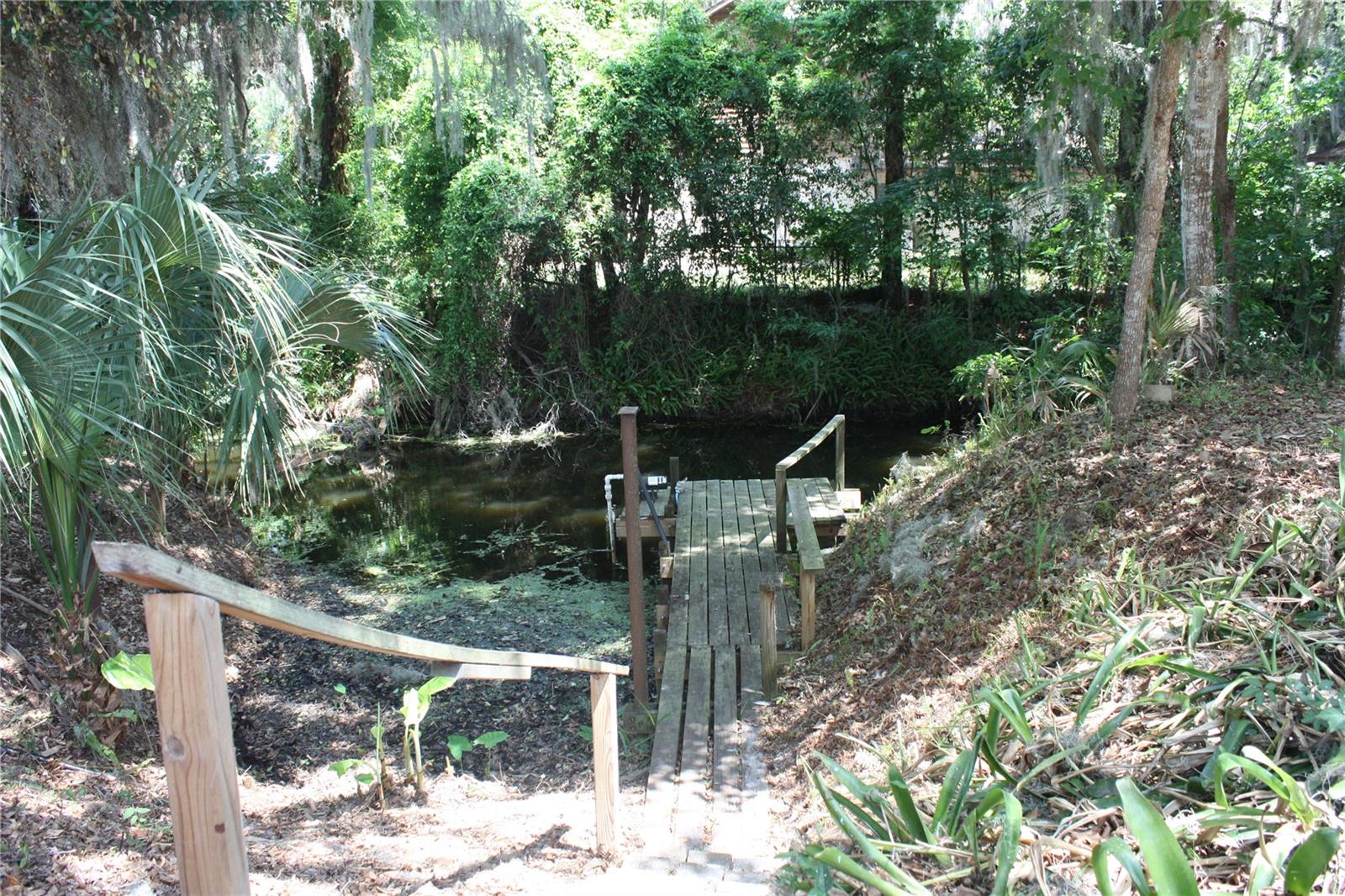4331 MAGNOLIA AVE, LEESBURG, FL, 34748