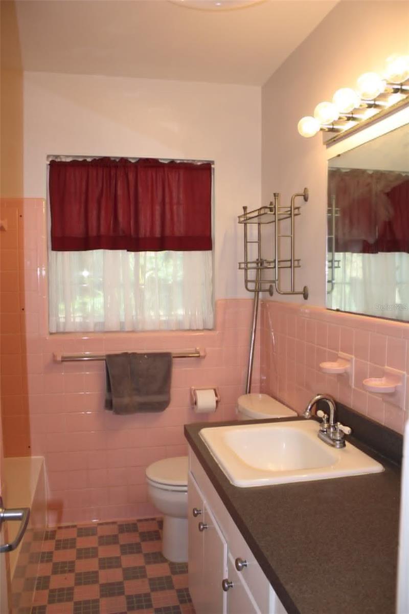 4331 MAGNOLIA AVE, LEESBURG, FL, 34748