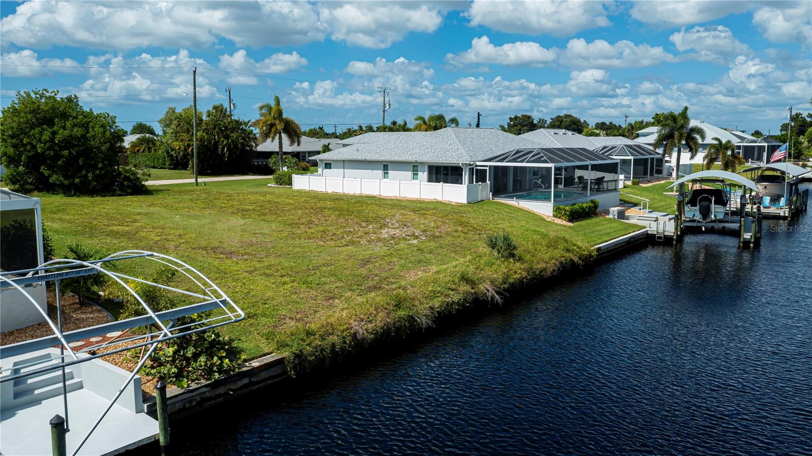 3725 SE 13TH AVE, CAPE CORAL, FL, 33904