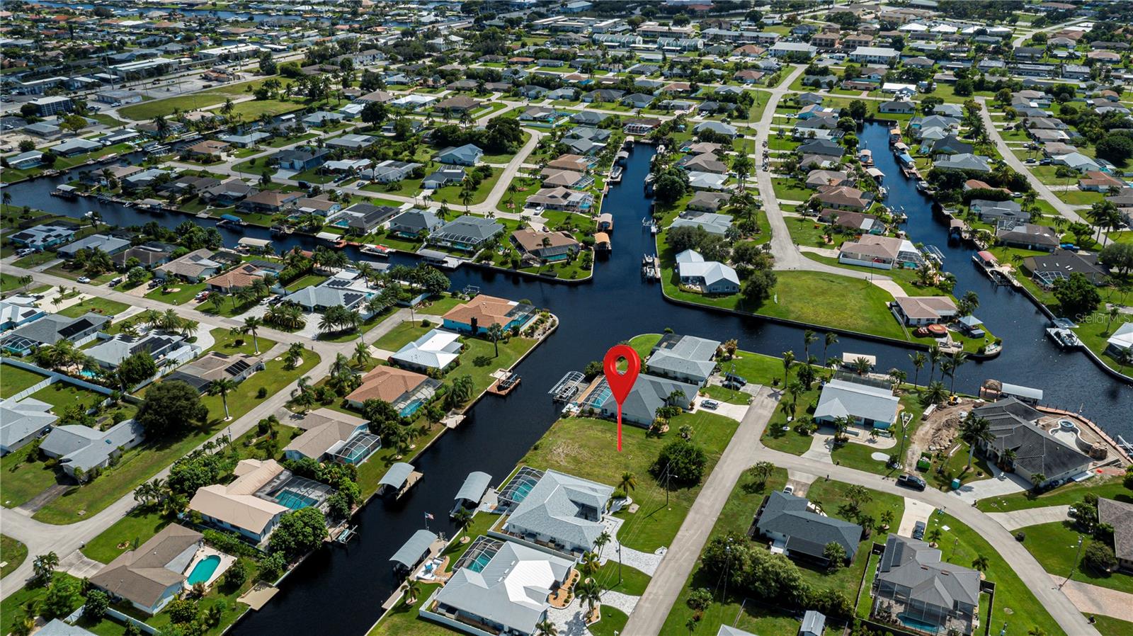 3725 SE 13TH AVE, CAPE CORAL, FL, 33904