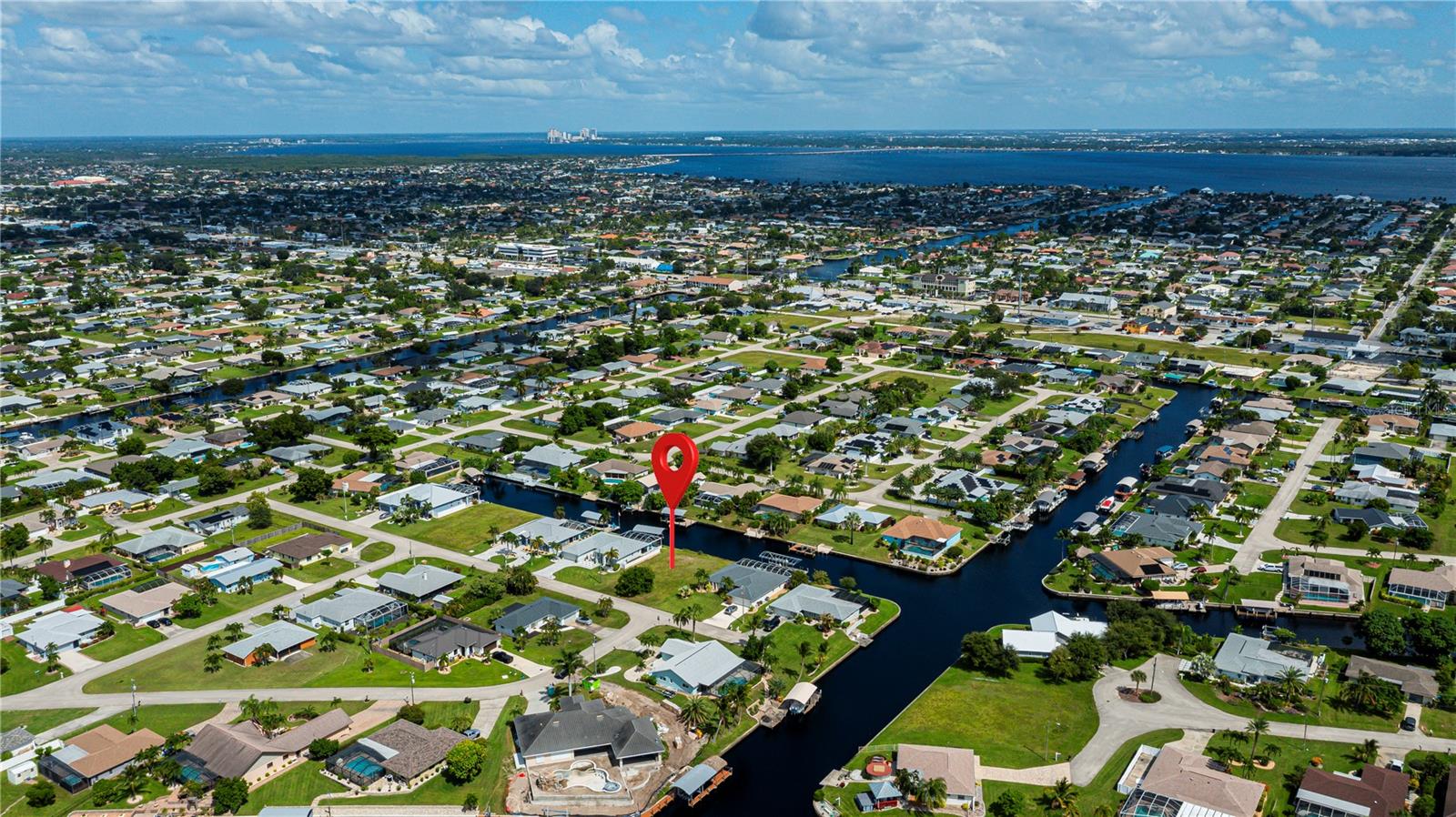 3725 SE 13TH AVE, CAPE CORAL, FL, 33904