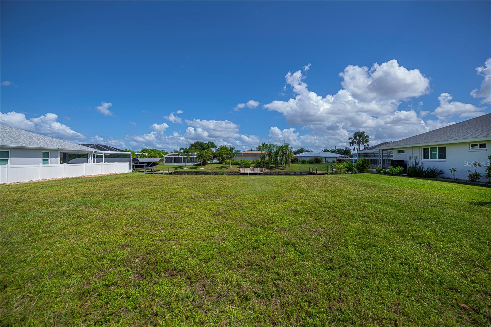 3725 SE 13TH AVE, CAPE CORAL, FL, 33904