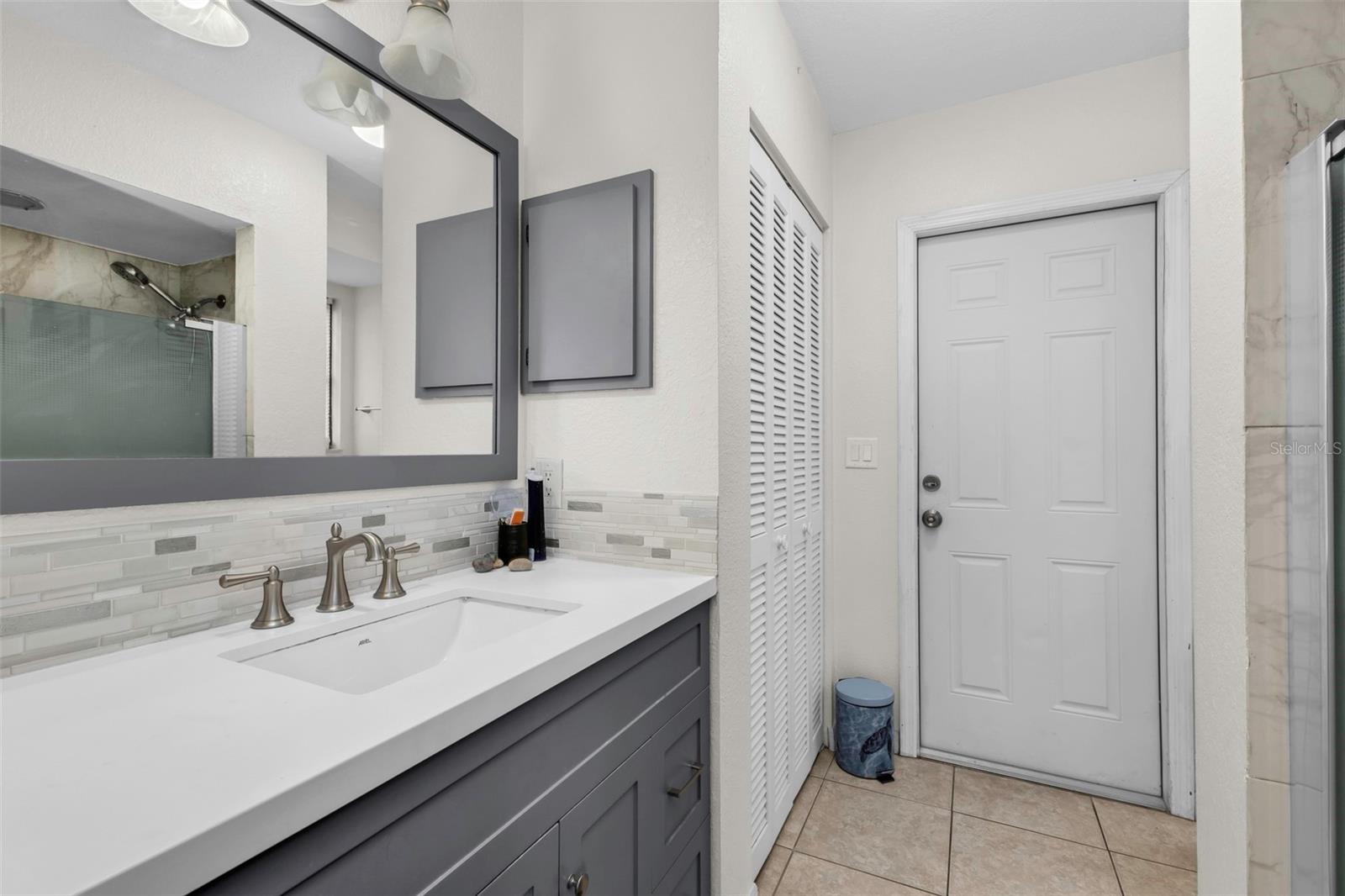 19519 MIDWAY BLVD, PORT CHARLOTTE, FL, 33948