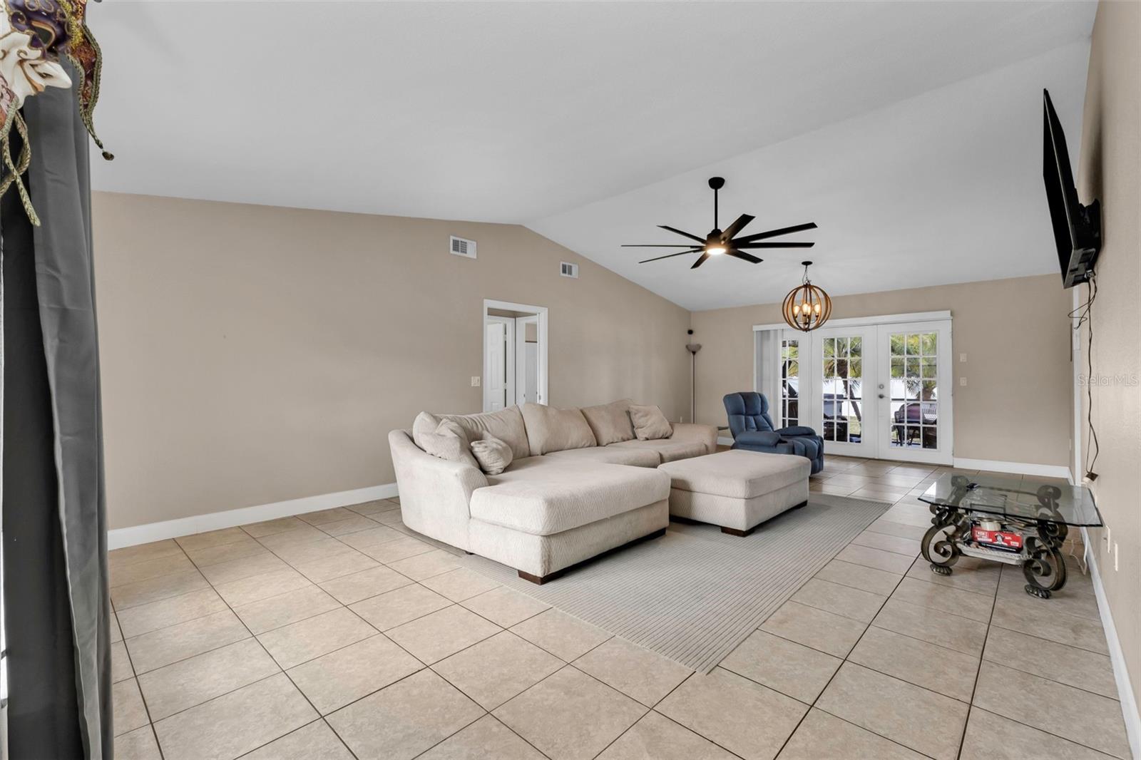 19519 MIDWAY BLVD, PORT CHARLOTTE, FL, 33948