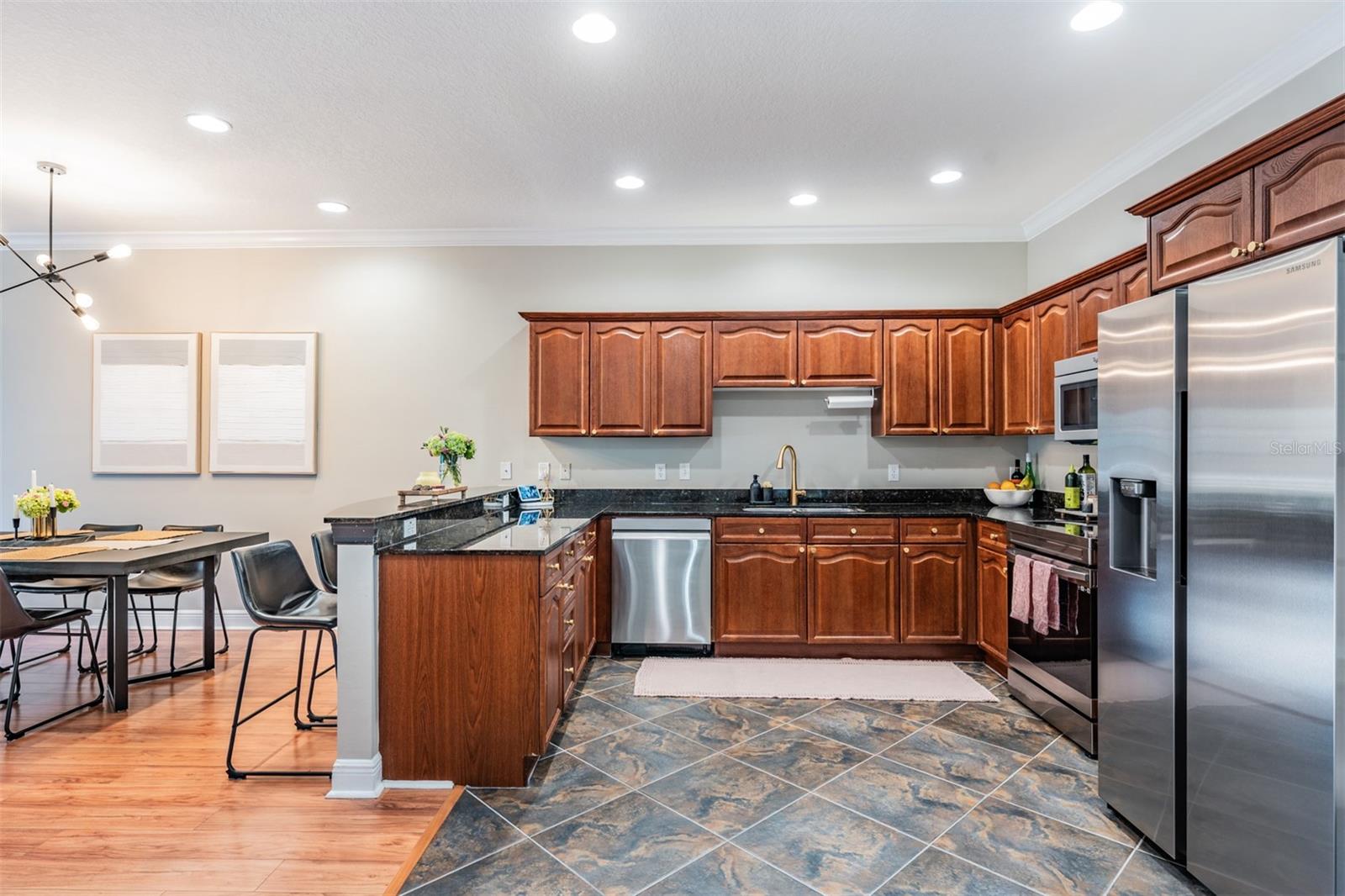 415 BARCELONA DR, ST PETERSBURG, FL, 33716
