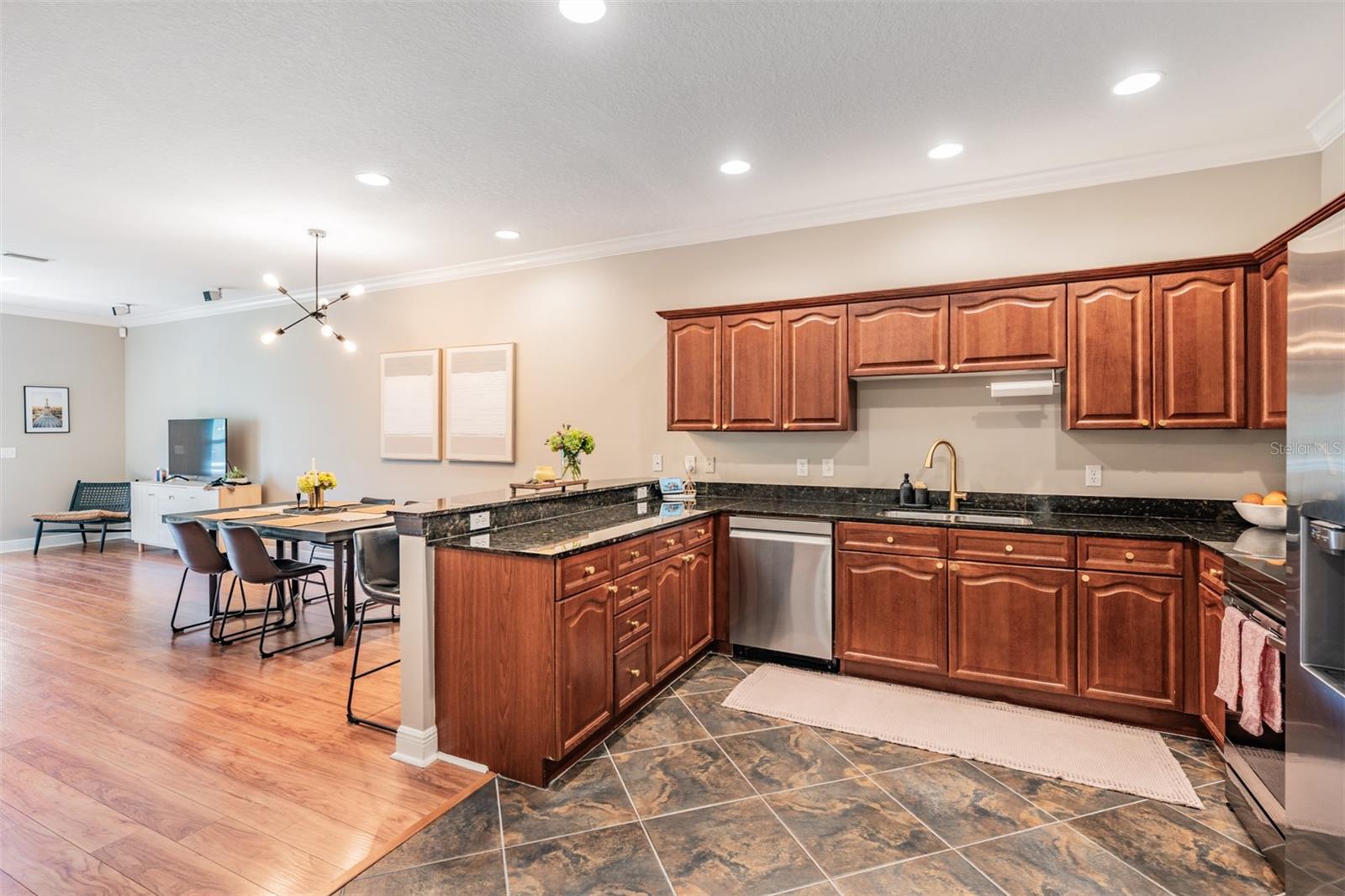 415 BARCELONA DR, ST PETERSBURG, FL, 33716