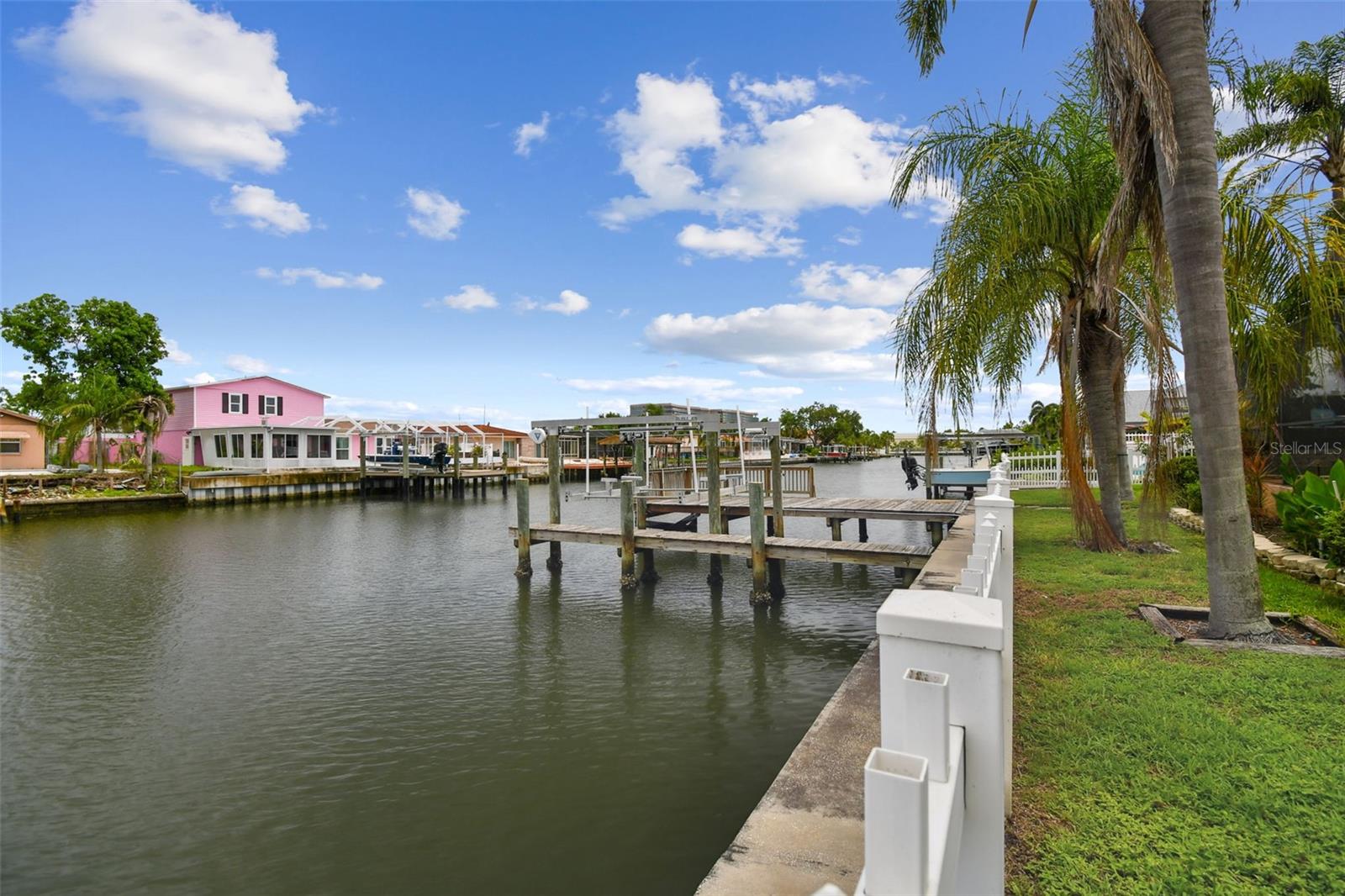 3921 E EDEN ROC CIR, TAMPA, FL, 33634