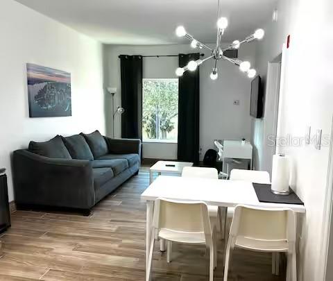 8303 PALM PKWY #208, ORLANDO, FL, 32836