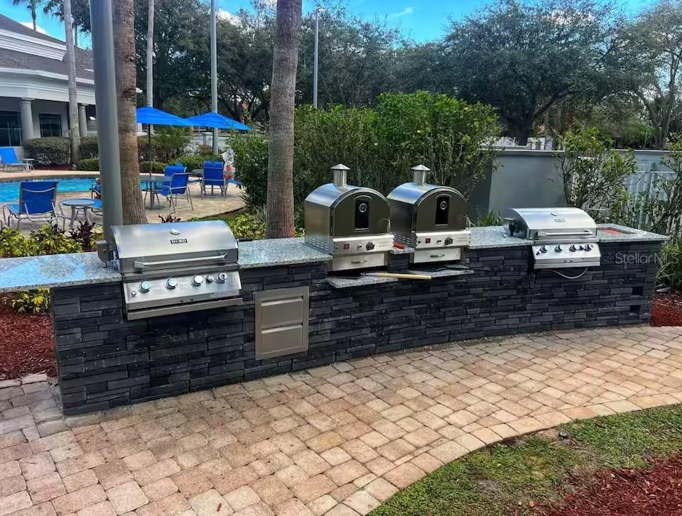 8303 PALM PKWY #208, ORLANDO, FL, 32836