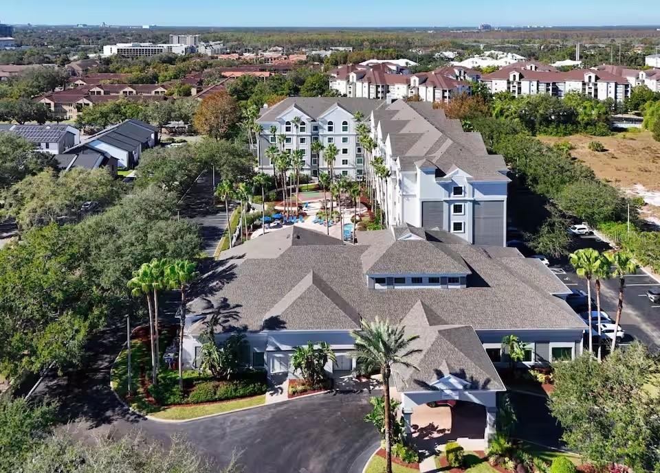 8303 PALM PKWY #208, ORLANDO, FL, 32836