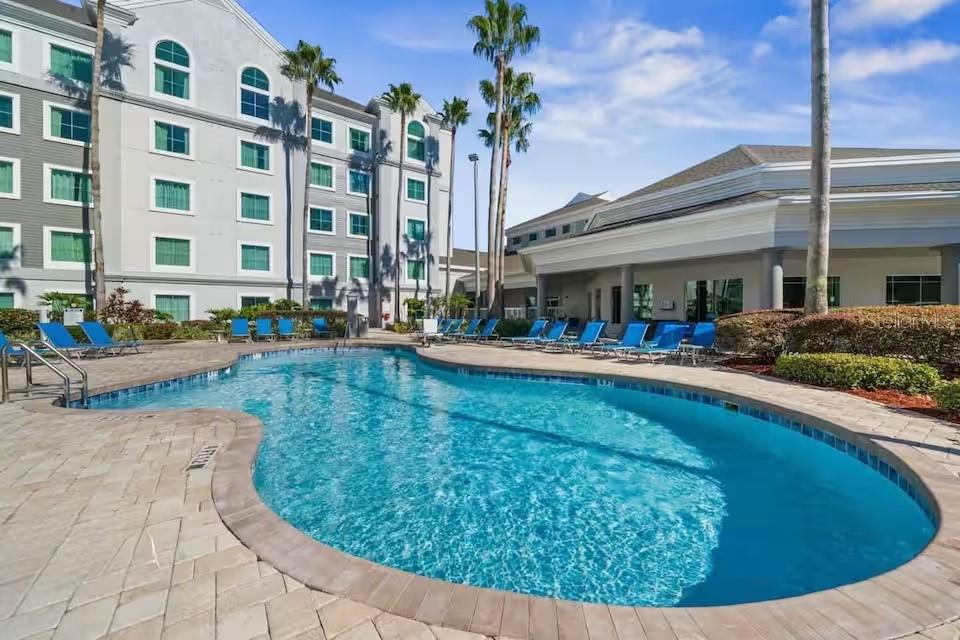 8303 PALM PKWY #208, ORLANDO, FL, 32836
