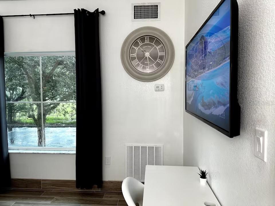 8303 PALM PKWY #208, ORLANDO, FL, 32836