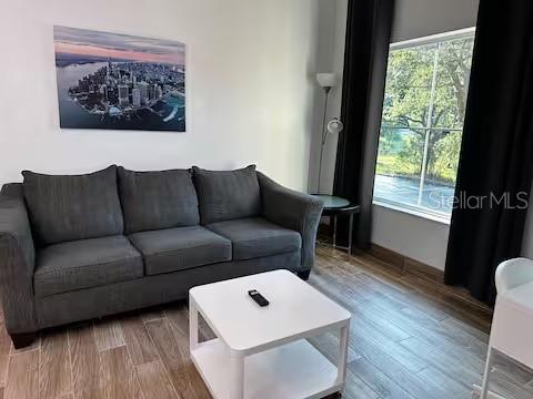 8303 PALM PKWY #208, ORLANDO, FL, 32836