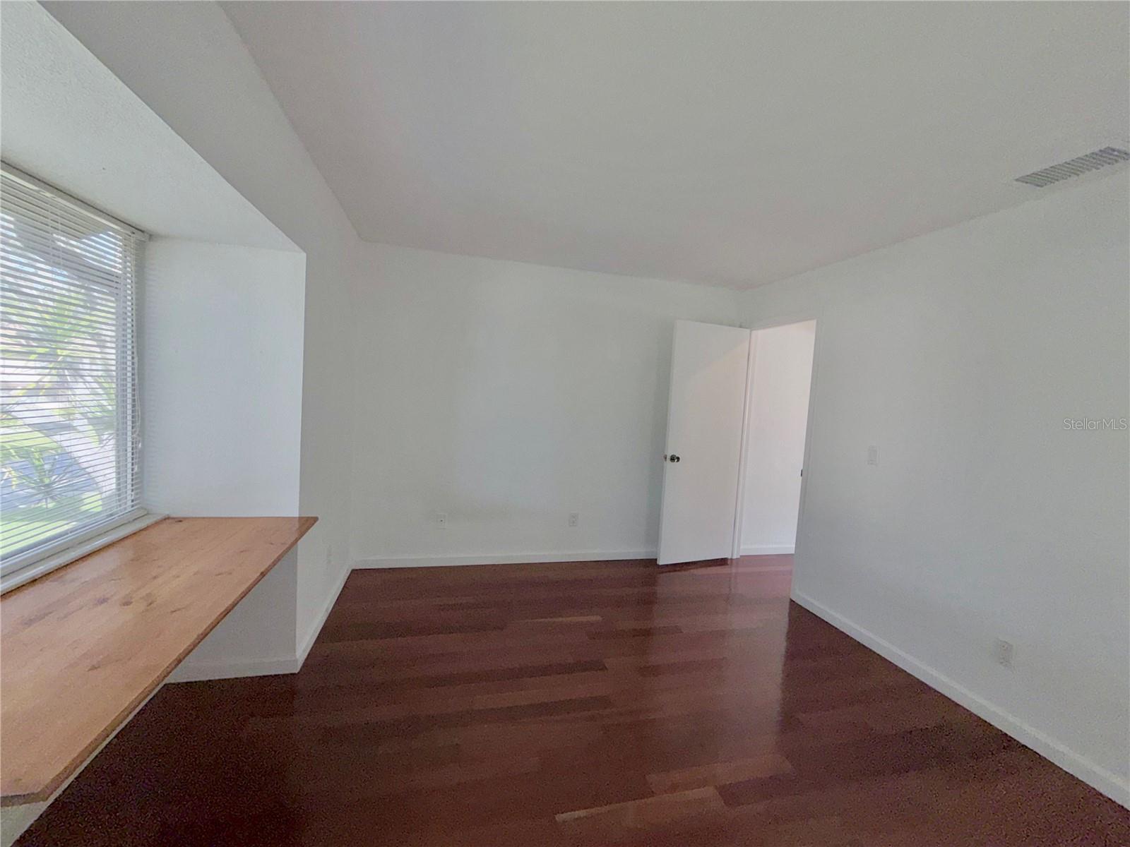 3707 PINE CONE CIR, CLEARWATER, FL, 33760