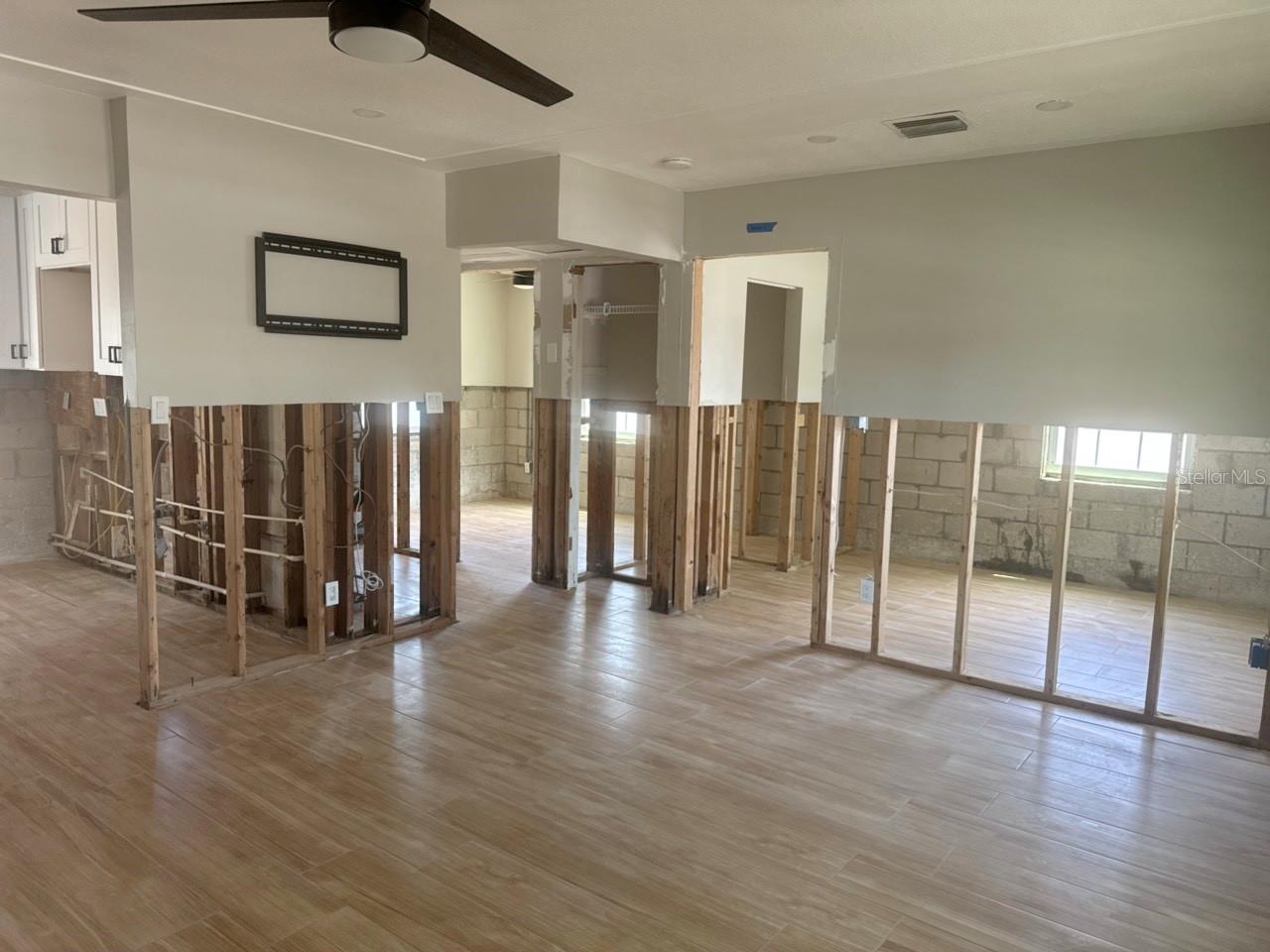 1779 SHORE ACRES BLVD NE, ST PETERSBURG, FL, 33703
