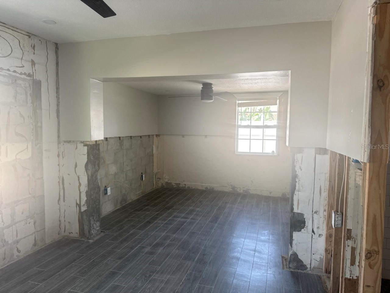 1779 SHORE ACRES BLVD NE, ST PETERSBURG, FL, 33703