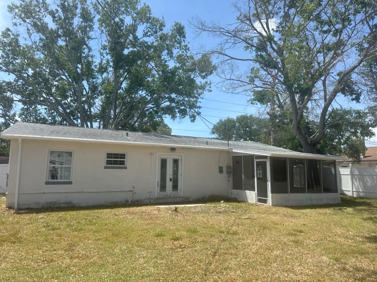 1779 SHORE ACRES BLVD NE, ST PETERSBURG, FL, 33703