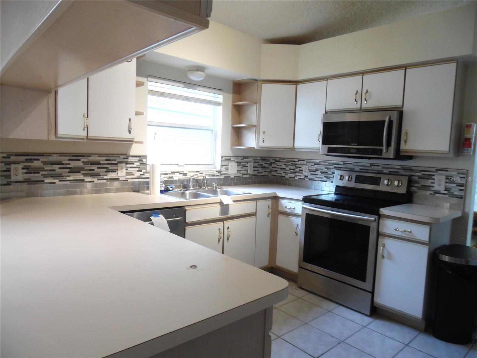 24947 CRANES ROOST CIR, LEESBURG, FL, 34748