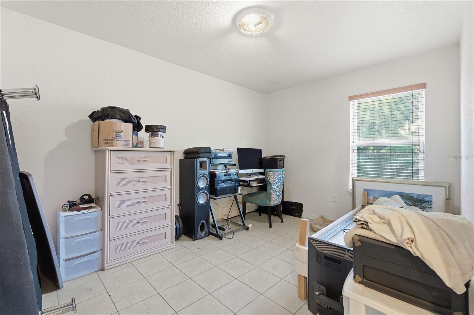 8439 RADIO LN, TAMPA, FL, 33619