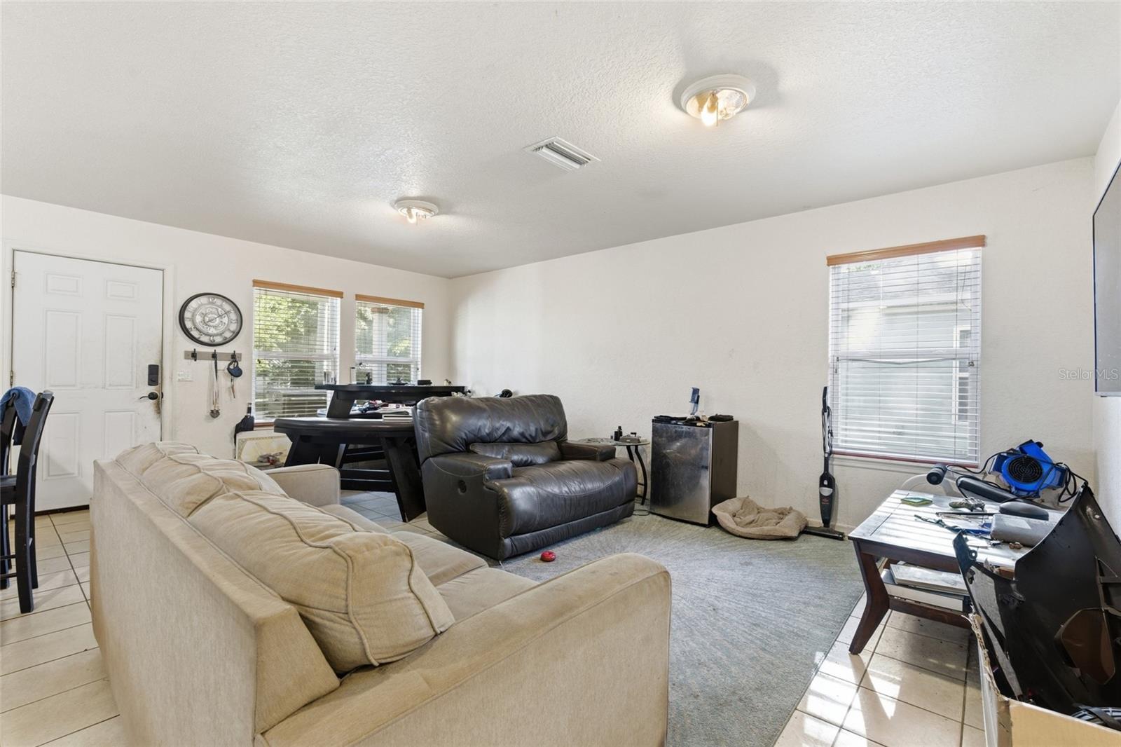 8439 RADIO LN, TAMPA, FL, 33619