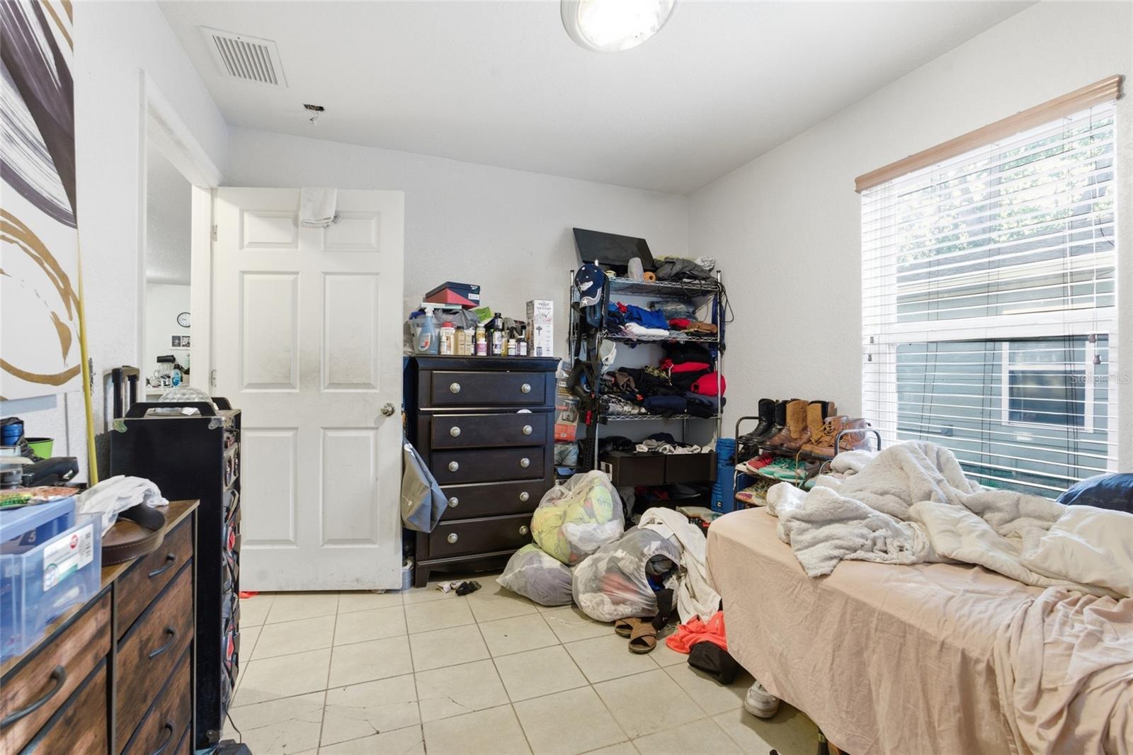 8439 RADIO LN, TAMPA, FL, 33619