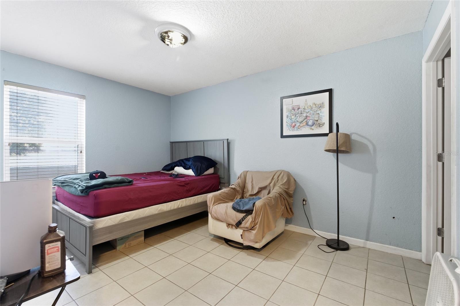 8439 RADIO LN, TAMPA, FL, 33619
