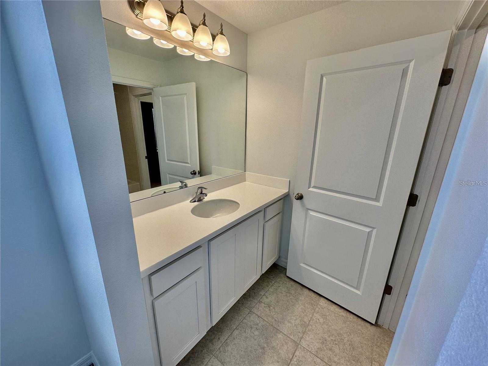 1707 SANIBEL DR, DAVENPORT, FL, 33896