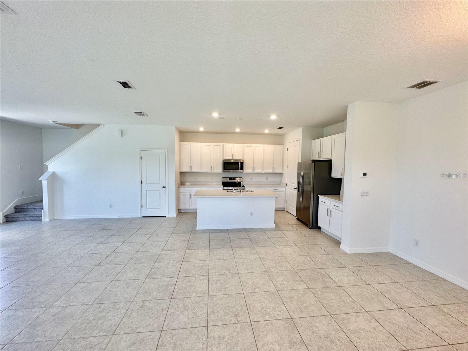 1707 SANIBEL DR, DAVENPORT, FL, 33896