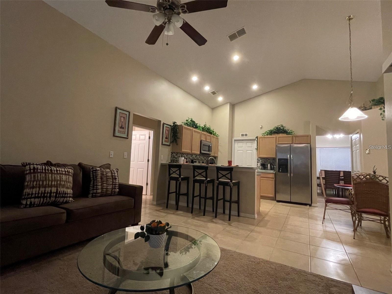 519 THOUSAND OAKS BLVD, DAVENPORT, FL, 33896