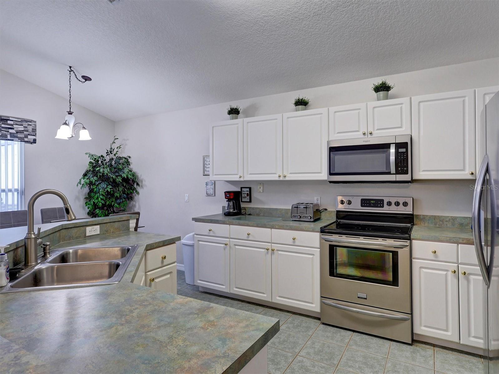 757 BALMORAL DR, DAVENPORT, FL, 33896