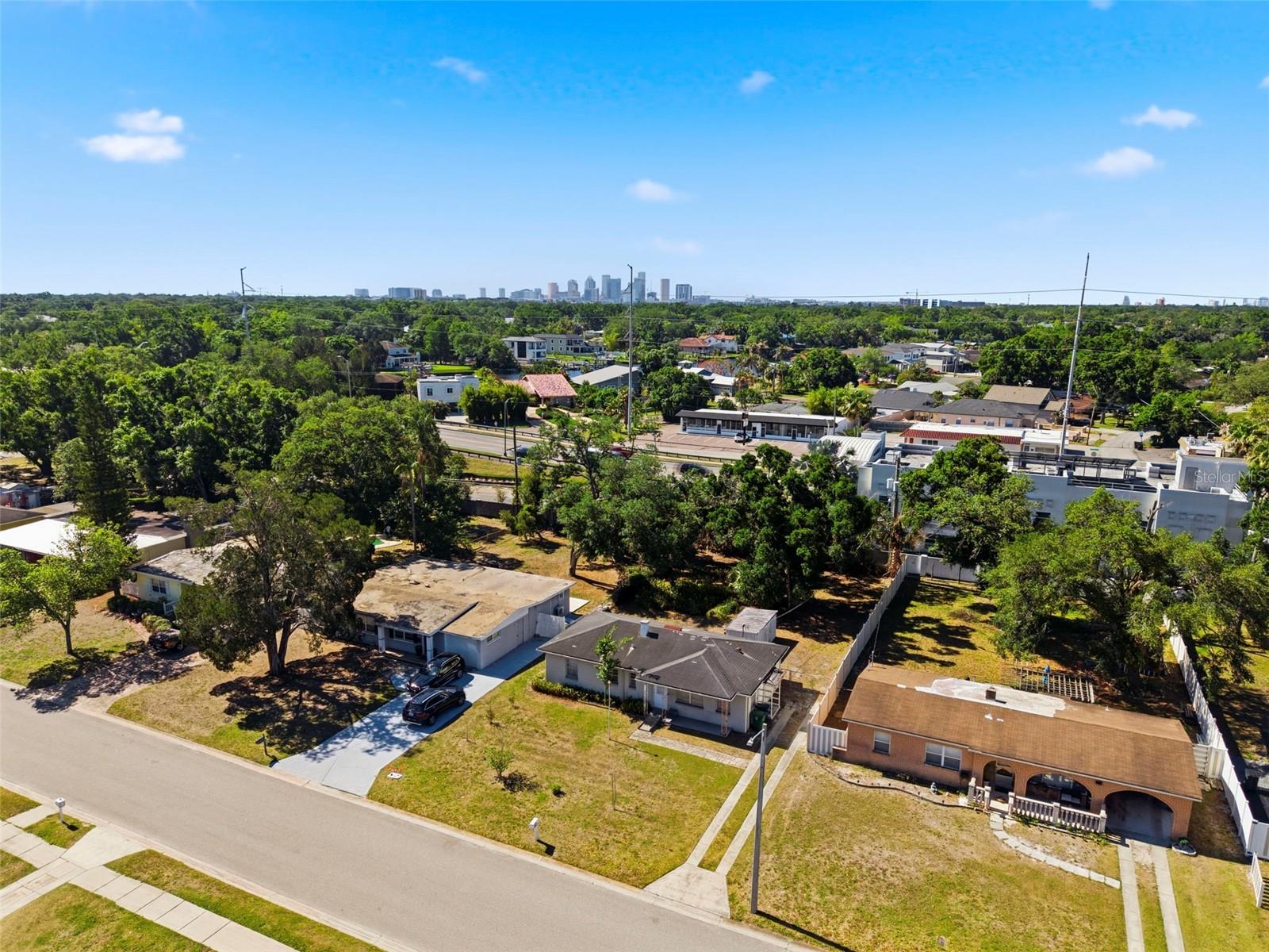 1712 W FERRIS AVE, TAMPA, FL, 33603