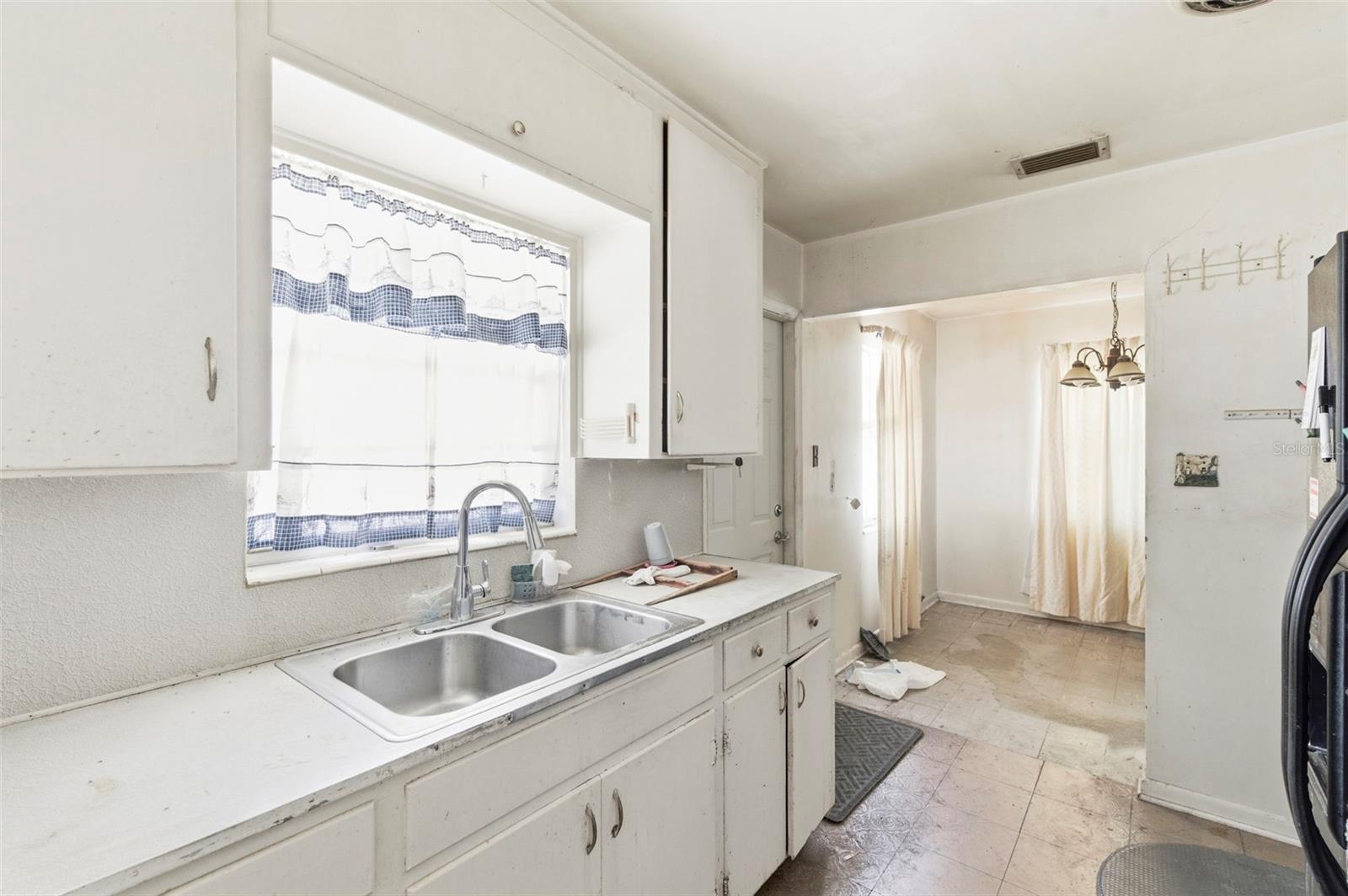 1712 W FERRIS AVE, TAMPA, FL, 33603