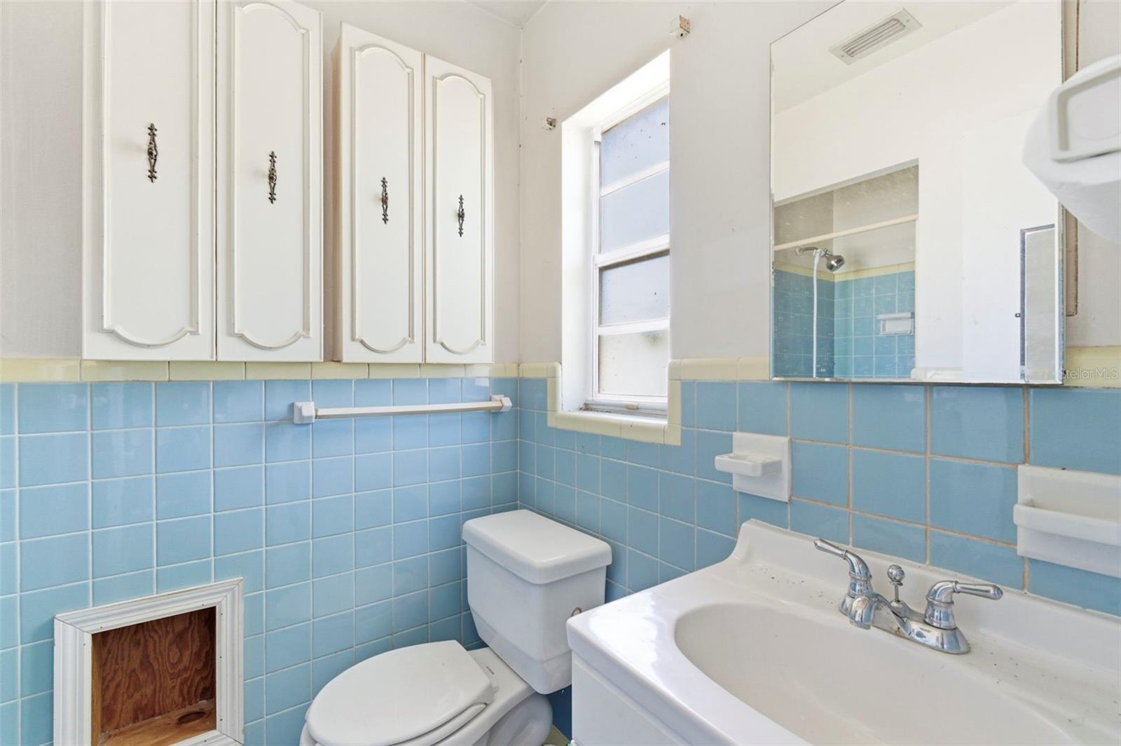 1712 W FERRIS AVE, TAMPA, FL, 33603