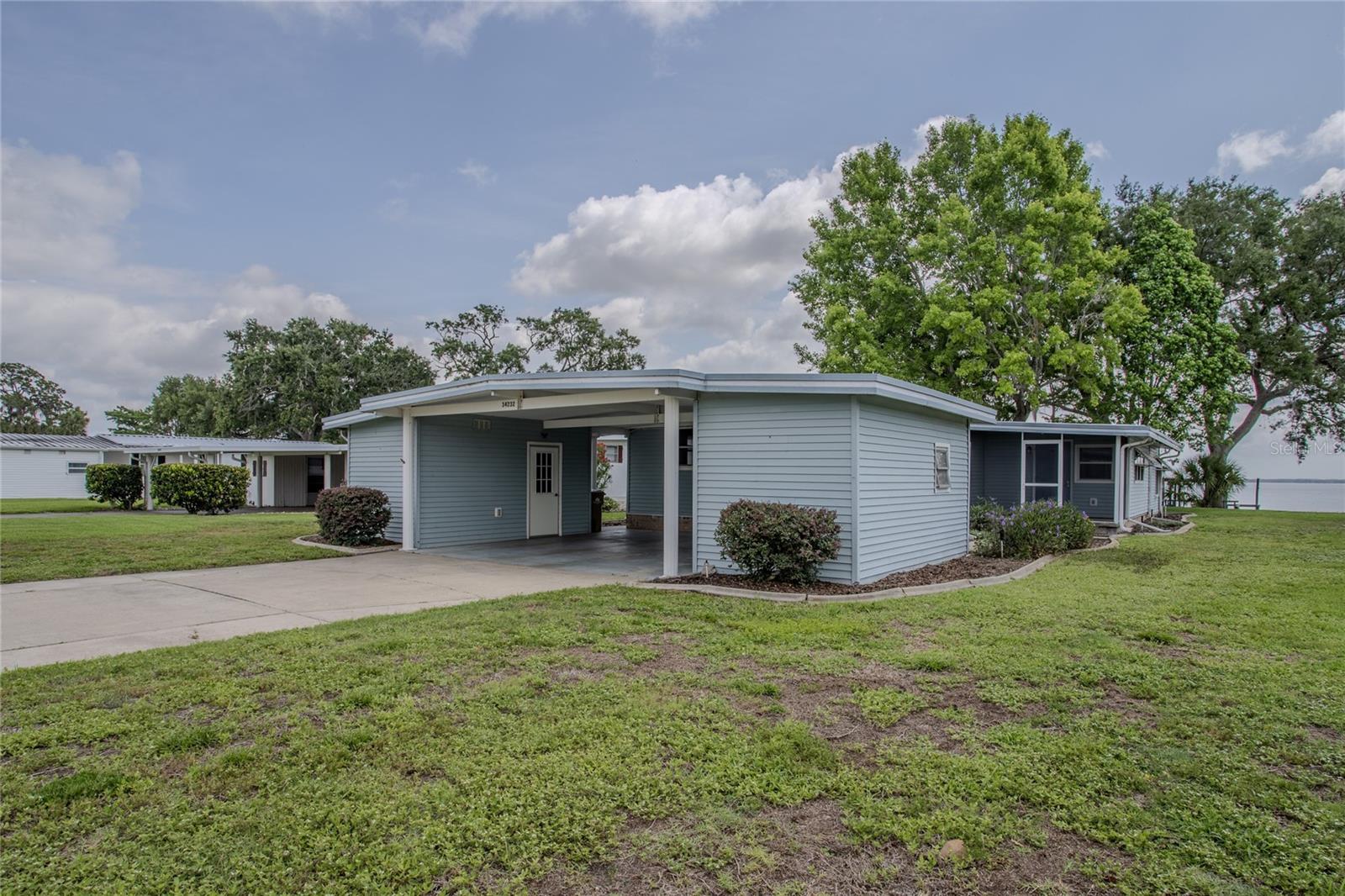 34232 ISLAND DR, LEESBURG, FL, 34788