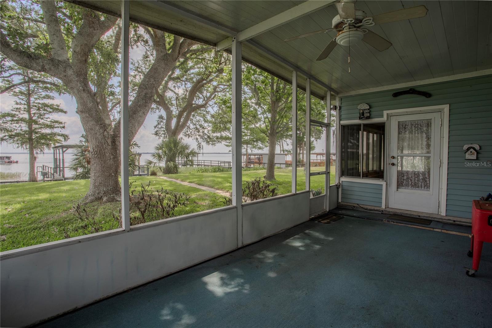34232 ISLAND DR, LEESBURG, FL, 34788