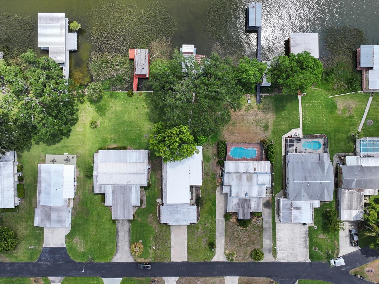 34232 ISLAND DR, LEESBURG, FL, 34788