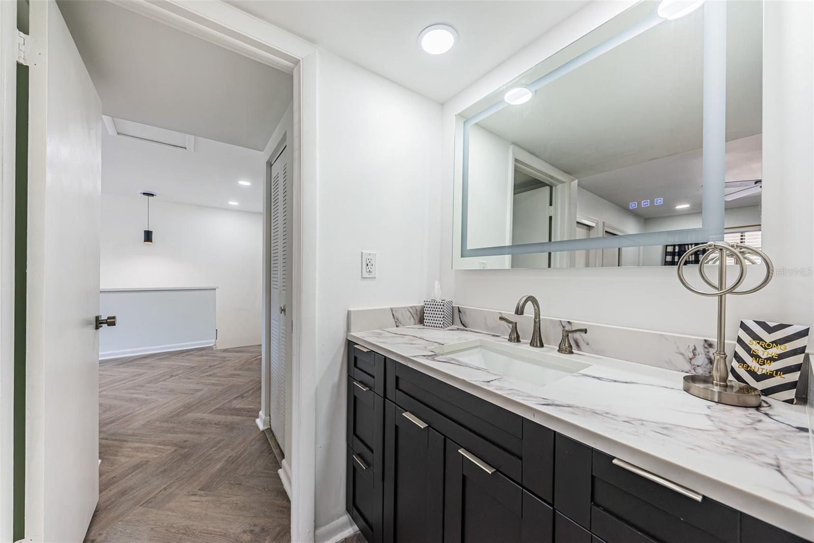 781 VILLAGE LAKE TER N #101A, ST PETERSBURG, FL, 33716