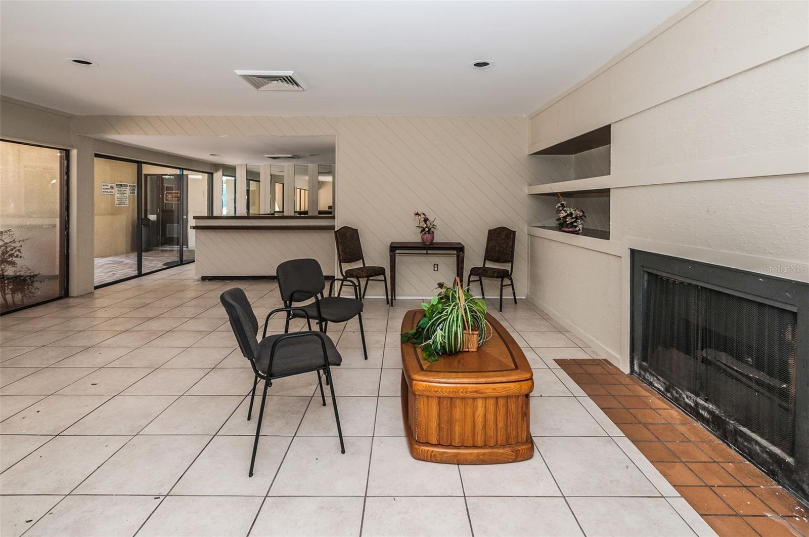 781 VILLAGE LAKE TER N #101A, ST PETERSBURG, FL, 33716