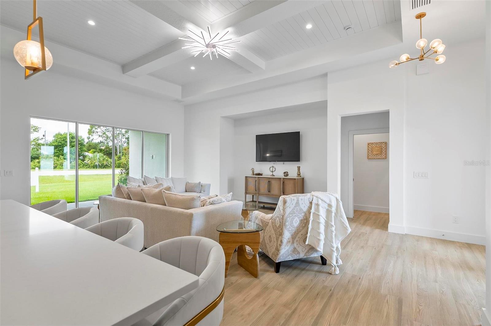 1 CLEMENTON LN, PALM COAST, FL, 32137