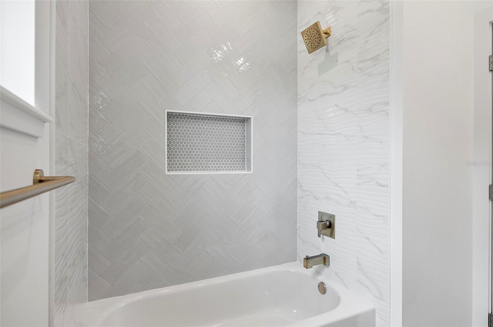 1 CLEMENTON LN, PALM COAST, FL, 32137