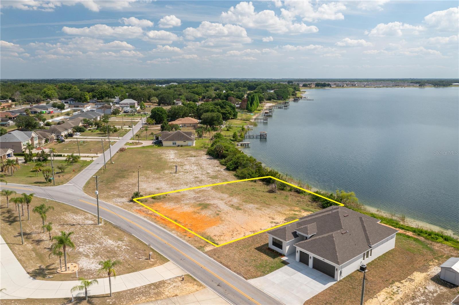 842 EAGLE LAKE LOOP RD, EAGLE LAKE, FL, 33839
