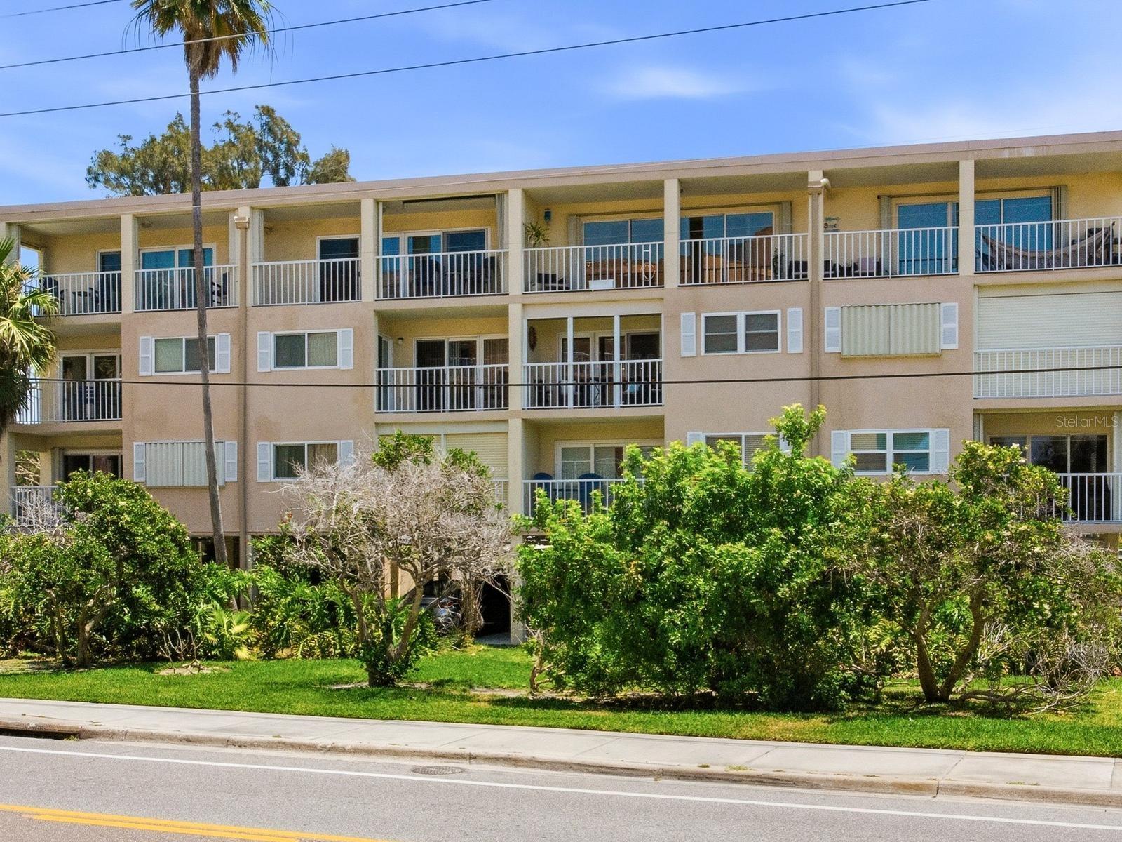 1005 GULF BLVD #10, INDIAN ROCKS BEACH, FL, 33785
