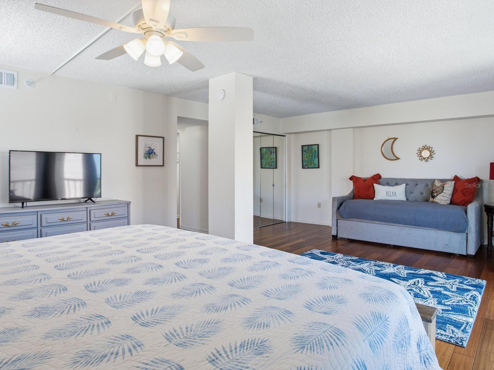 1005 GULF BLVD #10, INDIAN ROCKS BEACH, FL, 33785