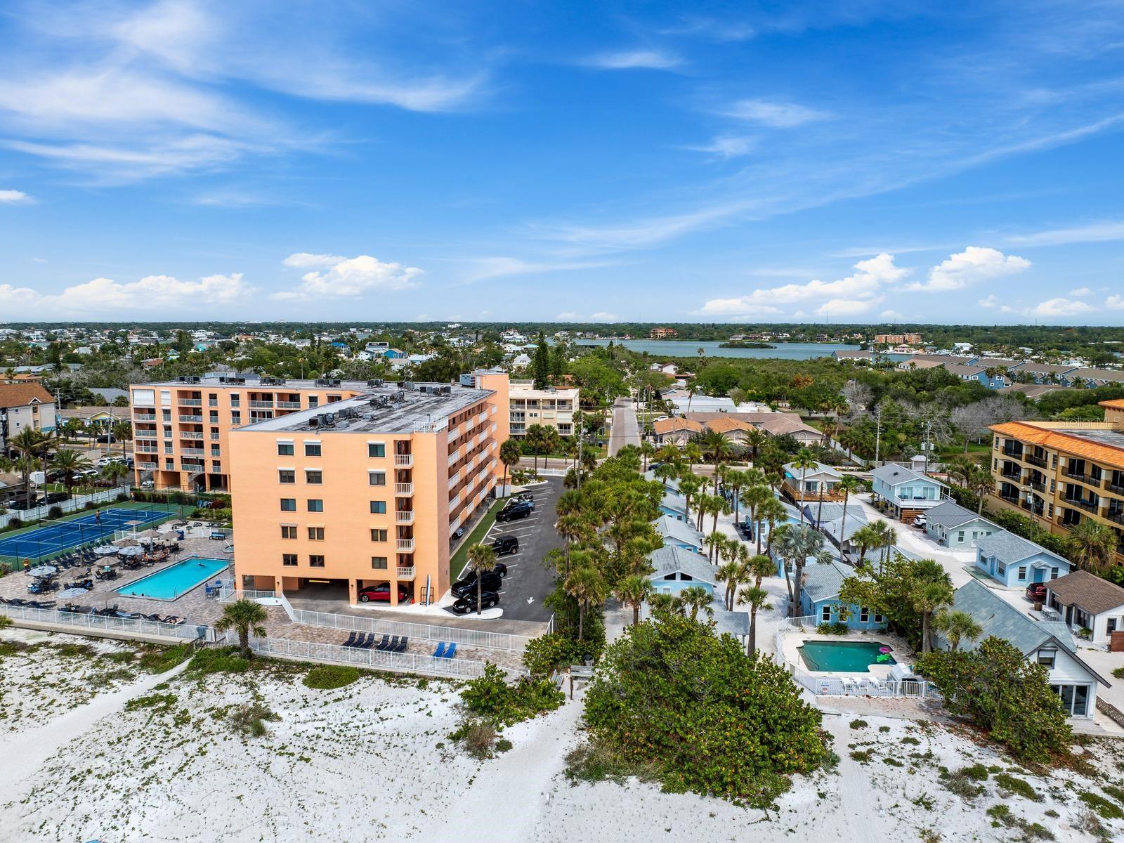 1005 GULF BLVD #10, INDIAN ROCKS BEACH, FL, 33785