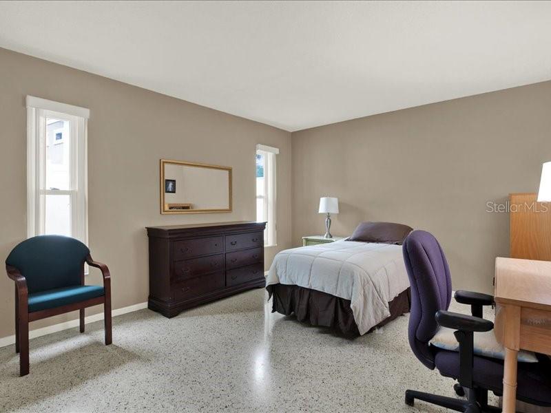 11235 APACHE PL, LARGO, FL, 33774