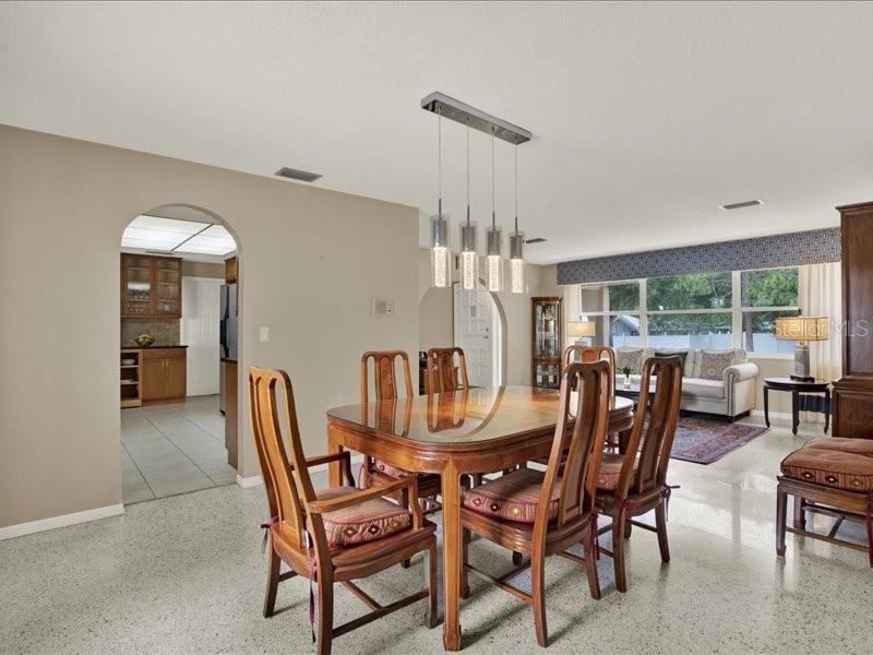 11235 APACHE PL, LARGO, FL, 33774