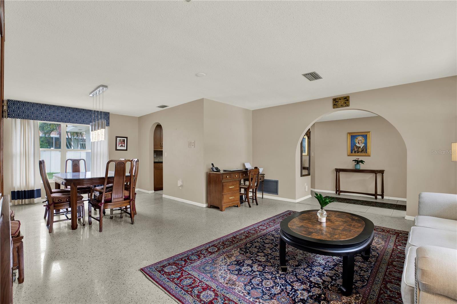 11235 APACHE PL, LARGO, FL, 33774