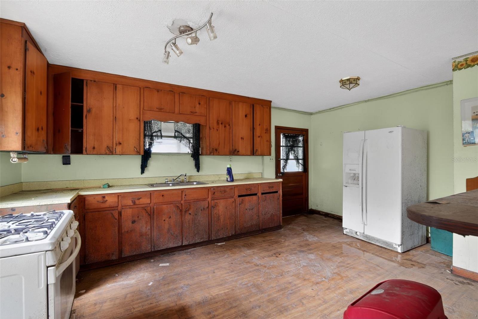 26045 W NEWBERRY RD, NEWBERRY, FL, 32669