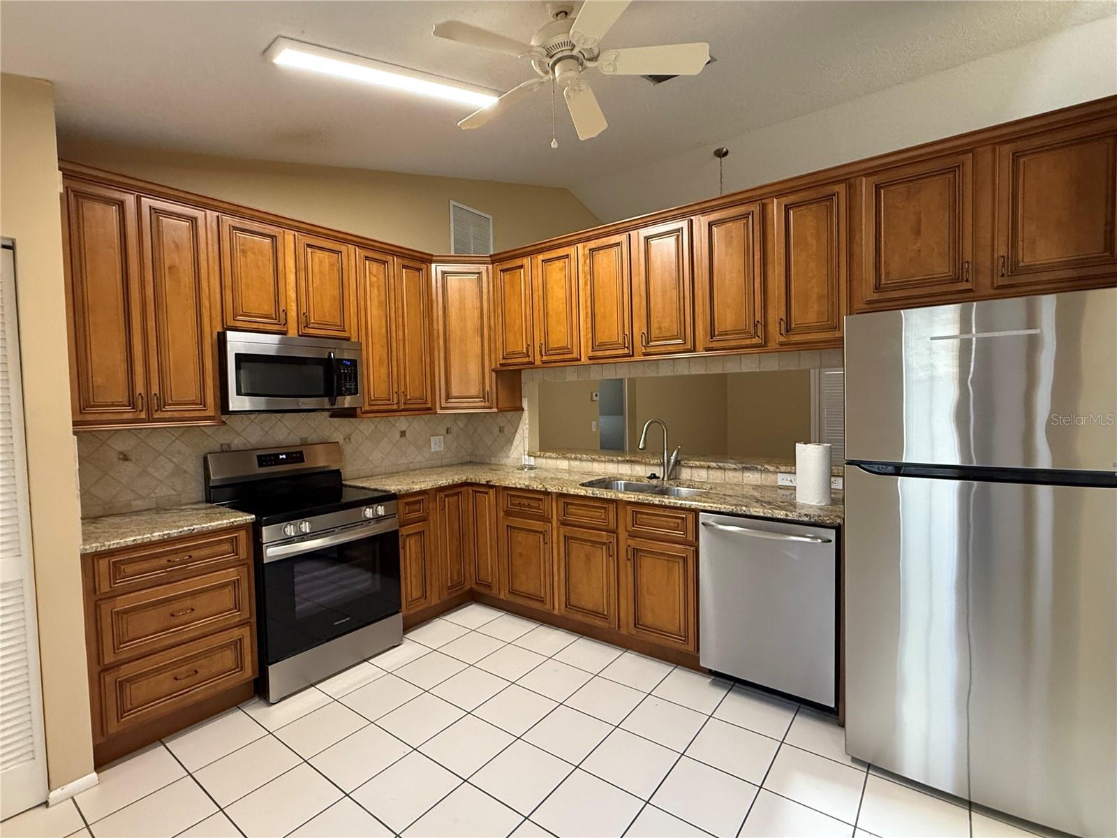 5025 82ND WAY E, SARASOTA, FL, 34243