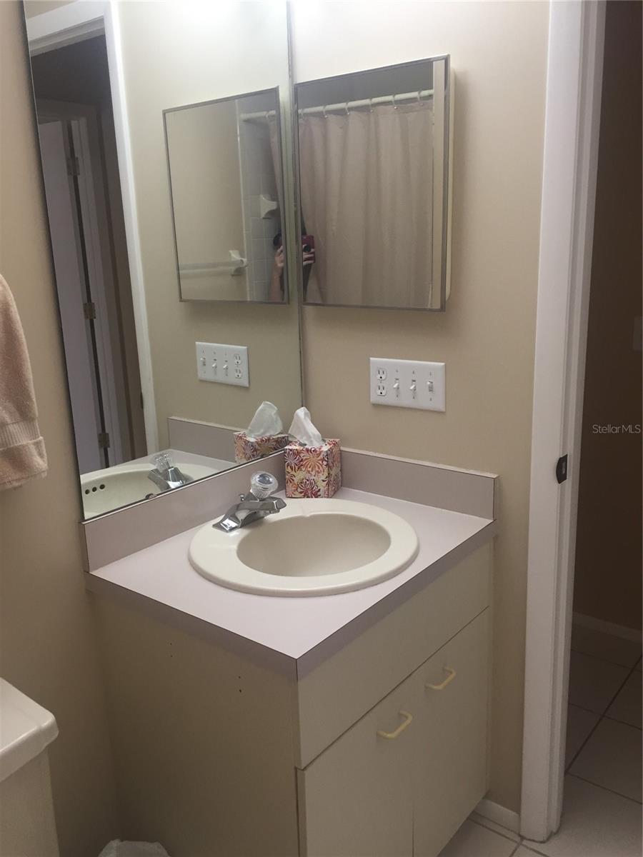 5025 82ND WAY E, SARASOTA, FL, 34243
